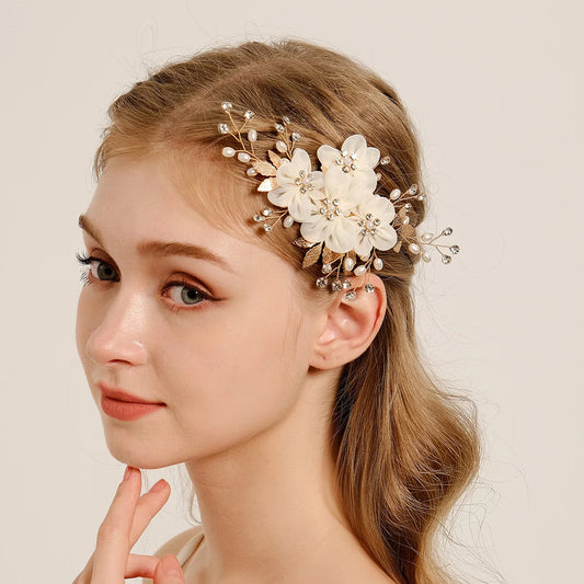Pearl Bloom Bridal Hair Clip